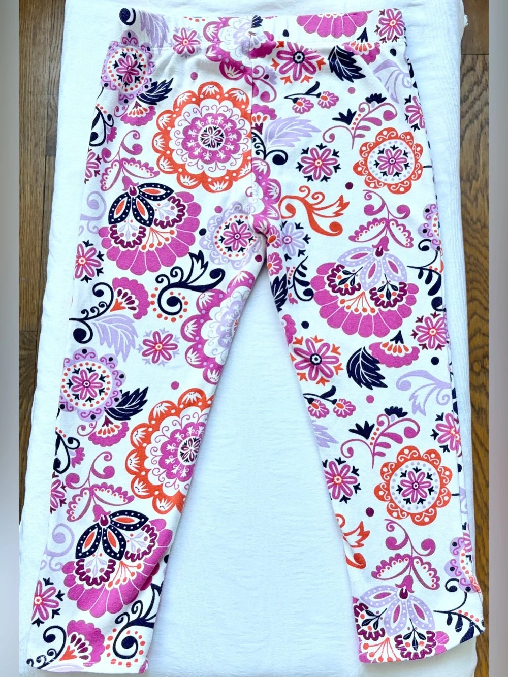 Bundle of 2 pc Gymboree Girls Paisley Leggings and Pink Floral Embroidered Skort